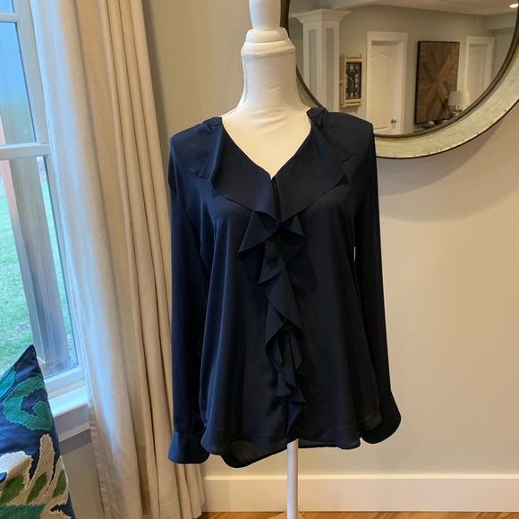 Banana Republic Ruffle Front Blouse - Picture 4 of 4